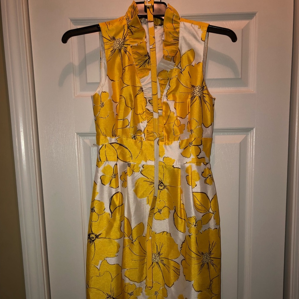 Yellow & white flowery dress